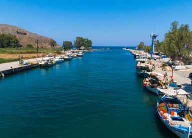 Kournas Lake - Springs of Argyroupolis