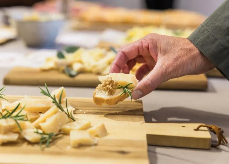 Olive Oil, Wine and Cheese Tasting Tour - Culinary Experience (Chania Area)