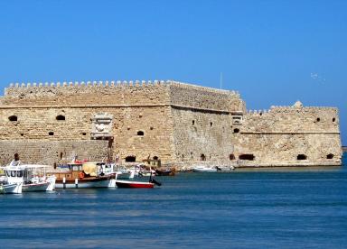 Crete: Arriving by cruise ship at Heraklion Port